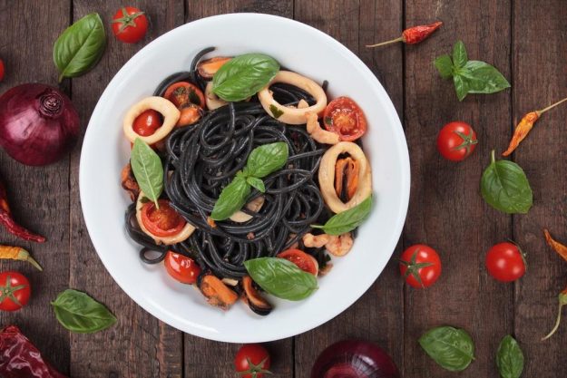 Pasta-Kochkurs Stuttgart: schwarze Nudeln mit Tintenfischringen