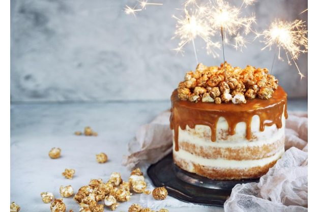 Tortenkurs Düsseldorf – Drip Cake mit Popcorn