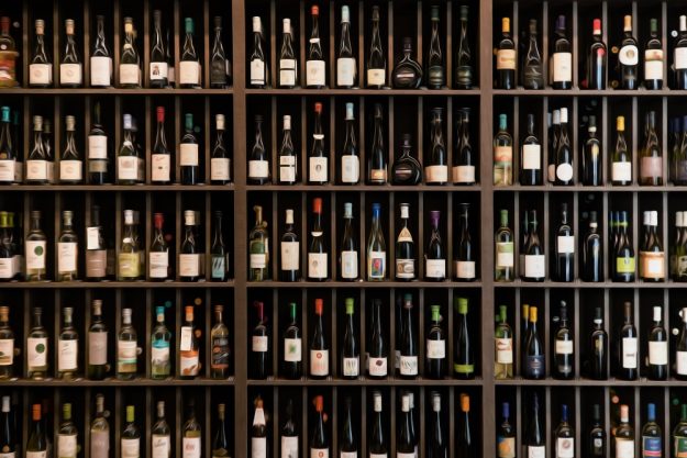 Weinprobe Frankfurt Weinregale