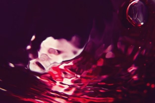 weinprobe-wuerzburg Wein und Krimis genießen