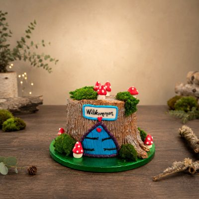 maerchenhafte-baumstamm-torte-online-backkurs Märchenhafte Baumstamm-Torte