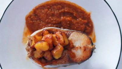 Kongolesischer Kochkurs Berlin Kongolesischer Kochkurs: Tilapia Noir & Soso Pili-Pili