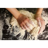 Backkurs in Hamburg – Teig kneten