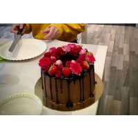 Backkurs Köln – Dripcake mit Rosen