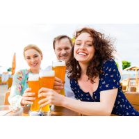 Braukurs München - Im Biergarten mit Freunden anstoßen