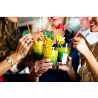 Kulinarische Stadtführung Esslingen - Frauen trinken Drinks