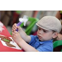 Kinder-Backkurs München: volle Konzentration