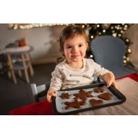 Kinder-Backkurs München: backender Weihnachtsengel