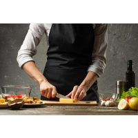 Kochkurs Augsburg – Käserinde abschneiden