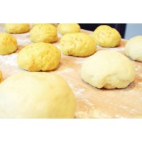 Kochkurs Online – Dampfnudel Teigrohlinge