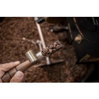 Rösterei-Führung Heidelberg: Probe entnehmen mit Sonde