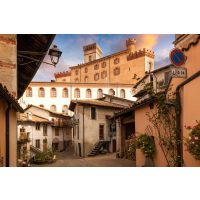 virtuelle Reise ins Piemont typische Stadtansicht