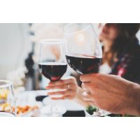 Weinprobe Hamburg – mit Rotwein anstossen