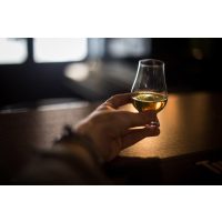 Whisky-Tasting Düsseldorf: schöne Lichtreflexe