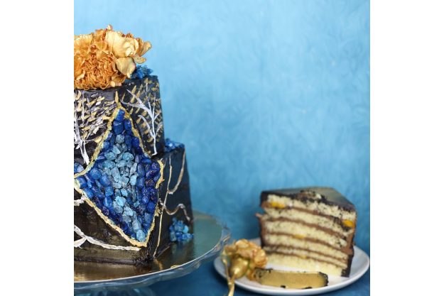 Edelstein-Mango-Torte