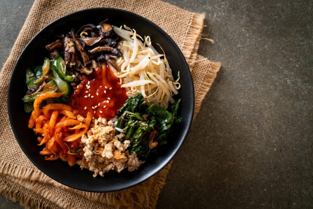 Kochkurs online at Home vegetarisch Bibimbap