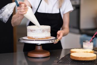 Tortenkurs Augsburg Die Tortenwerkstatt für Anfänger