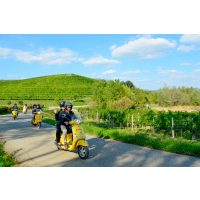 Virtuelle Reise ins Friaul auf der Vespa durch die schöne Landschaft Friauls