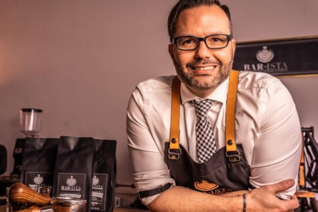 Kaffee-Tasting Düsseldorf – Barista Alessandro Metafune