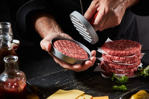 Grillkurs Mannheim – dick belegter Burger